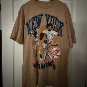 PacSun Brown New York Yankees Baseball Tee